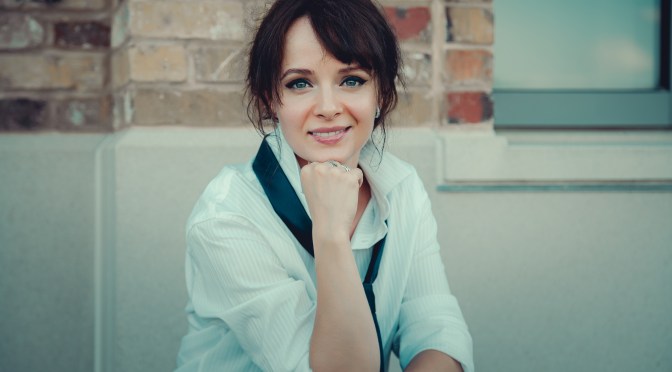 From Jitters to Genius: Transforming Stage Fright into Onstage Brilliance